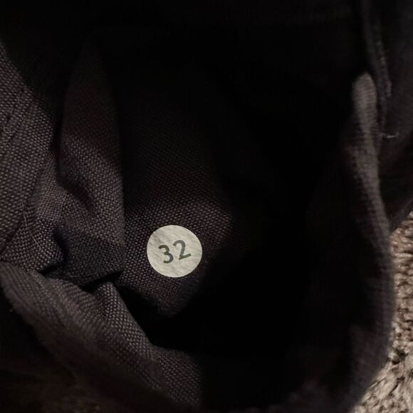 Lululemon Kahuna Plaid Shorts - Picture 6 of 6